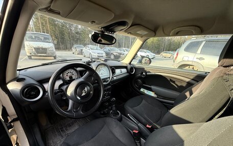 MINI Hatch, 2011 год, 900 000 рублей, 9 фотография
