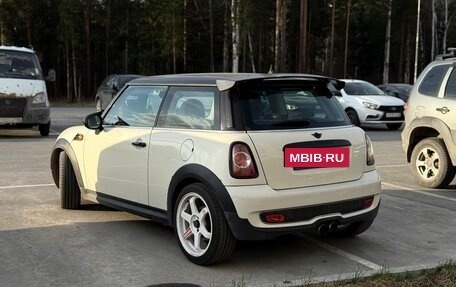 MINI Hatch, 2011 год, 900 000 рублей, 6 фотография