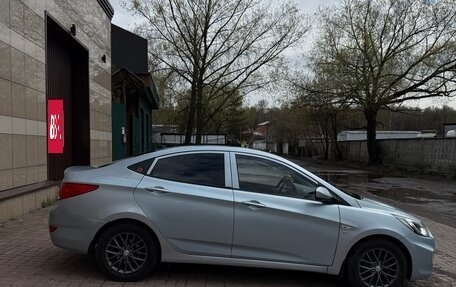 Hyundai Solaris II рестайлинг, 2012 год, 750 000 рублей, 4 фотография