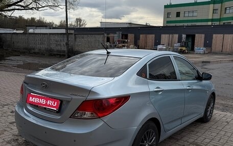 Hyundai Solaris II рестайлинг, 2012 год, 750 000 рублей, 7 фотография