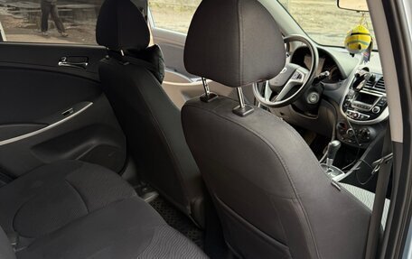 Hyundai Solaris II рестайлинг, 2012 год, 750 000 рублей, 12 фотография