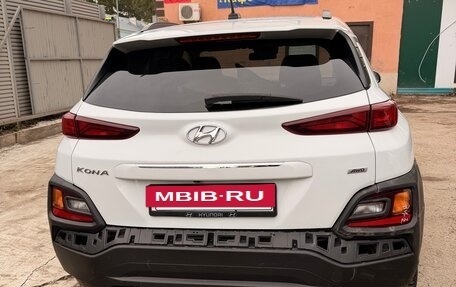 Hyundai Kona I, 2018 год, 1 400 000 рублей, 2 фотография