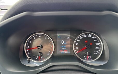 Toyota RAV4, 2021 год, 3 500 000 рублей, 7 фотография