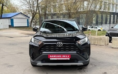 Toyota RAV4, 2021 год, 3 500 000 рублей, 3 фотография