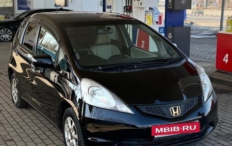Honda Fit III, 2009 год, 490 000 рублей, 2 фотография