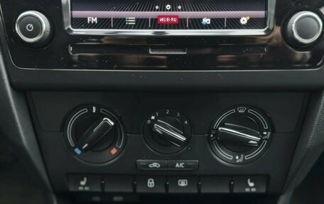 Skoda Rapid I, 2017 год, 1 195 000 рублей, 10 фотография