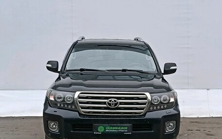 Toyota Land Cruiser 200, 2011 год, 2 490 000 рублей, 2 фотография