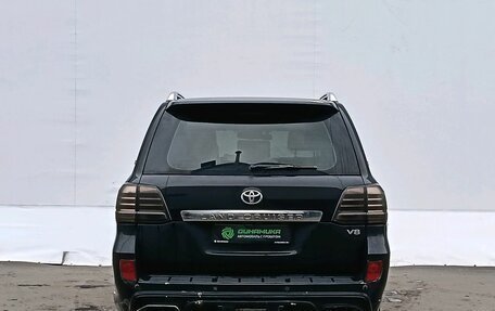 Toyota Land Cruiser 200, 2011 год, 2 490 000 рублей, 4 фотография
