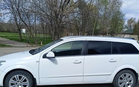 Opel Astra H, 2011 год, 710 000 рублей, 1 фотография