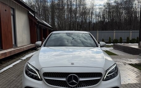Mercedes-Benz C-Класс, 2019 год, 3 000 000 рублей, 1 фотография