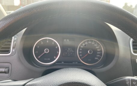 Volkswagen Polo VI (EU Market), 2010 год, 480 000 рублей, 7 фотография