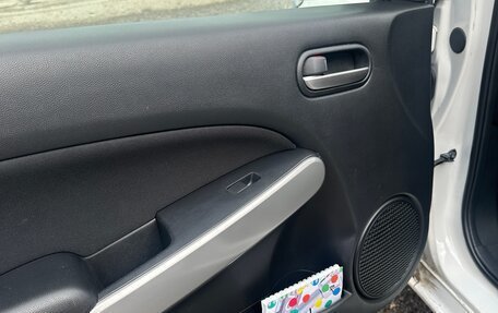 Mazda Demio III (DE), 2012 год, 700 000 рублей, 20 фотография