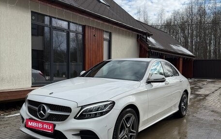 Mercedes-Benz C-Класс, 2019 год, 3 000 000 рублей, 3 фотография