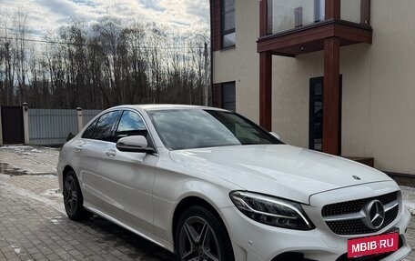 Mercedes-Benz C-Класс, 2019 год, 3 000 000 рублей, 2 фотография