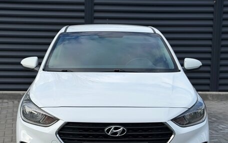 Hyundai Solaris II рестайлинг, 2017 год, 870 000 рублей, 4 фотография