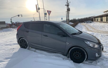 Hyundai Solaris II рестайлинг, 2013 год, 550 000 рублей, 15 фотография