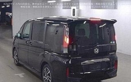 Honda Stepwgn IV, 2017 год, 2 470 000 рублей, 6 фотография