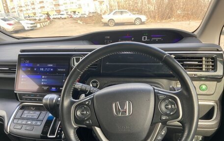 Honda Stepwgn IV, 2017 год, 2 470 000 рублей, 18 фотография