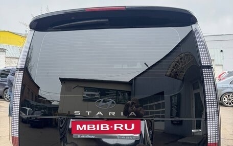 Hyundai Staria, 2024 год, 6 950 000 рублей, 4 фотография
