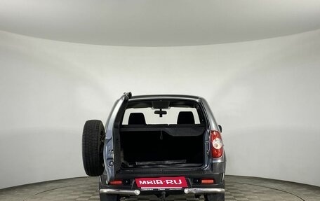 Chevrolet Niva I рестайлинг, 2017 год, 750 000 рублей, 9 фотография