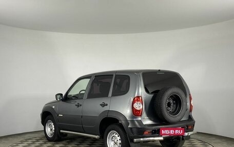 Chevrolet Niva I рестайлинг, 2017 год, 750 000 рублей, 7 фотография