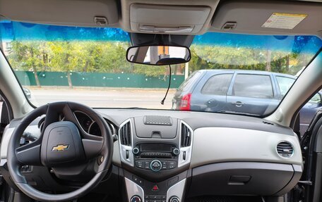 Chevrolet Cruze II, 2013 год, 700 000 рублей, 3 фотография