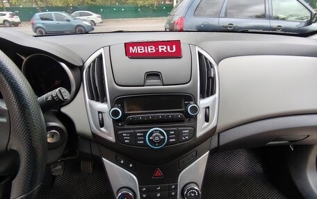 Chevrolet Cruze II, 2013 год, 700 000 рублей, 4 фотография