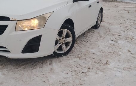 Chevrolet Cruze II, 2014 год, 650 000 рублей, 2 фотография
