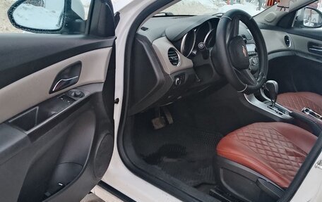 Chevrolet Cruze II, 2014 год, 650 000 рублей, 7 фотография