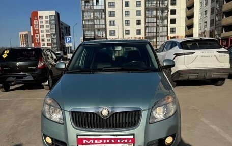 Skoda Fabia II, 2010 год, 500 000 рублей, 2 фотография