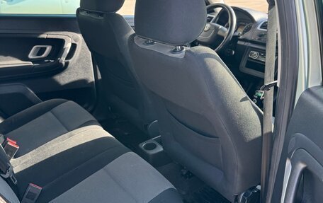 Skoda Fabia II, 2010 год, 500 000 рублей, 9 фотография