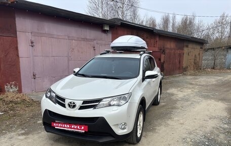 Toyota RAV4, 2014 год, 1 850 000 рублей, 8 фотография