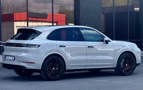 Porsche Cayenne III, 2023 год, 11 499 000 рублей, 5 фотография