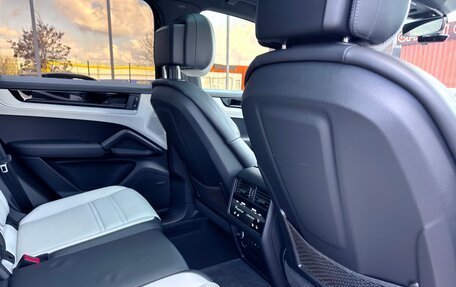 Porsche Cayenne III, 2023 год, 11 499 000 рублей, 29 фотография