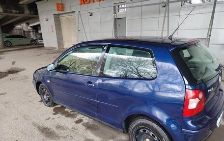 Volkswagen Polo IV рестайлинг, 2002 год, 290 000 рублей, 2 фотография