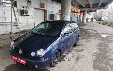 Volkswagen Polo IV рестайлинг, 2002 год, 290 000 рублей, 3 фотография