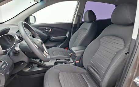 Hyundai ix35 I рестайлинг, 2015 год, 1 450 000 рублей, 10 фотография