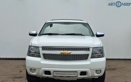 Chevrolet Tahoe III, 2012 год, 2 050 000 рублей, 2 фотография