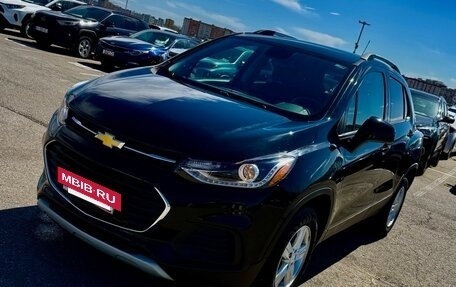 Chevrolet Trax, 2022 год, 1 699 000 рублей, 10 фотография