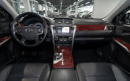Toyota Camry, 2012 год, 1 590 000 рублей, 8 фотография