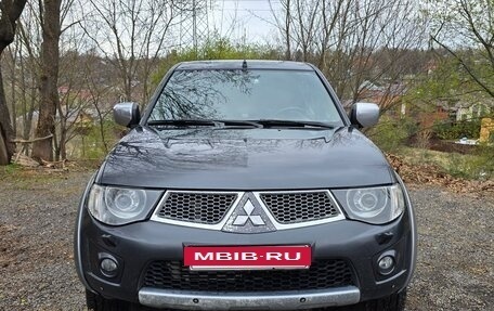 Mitsubishi L200 IV рестайлинг, 2011 год, 1 400 000 рублей, 8 фотография