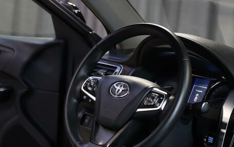 Toyota Camry, 2017 год, 1 849 000 рублей, 8 фотография