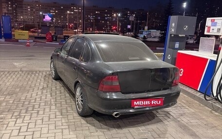 Opel Vectra B рестайлинг, 1998 год, 9 фотография