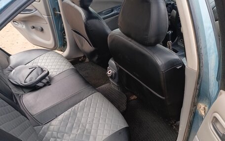 Nissan Almera, 2001 год, 180 000 рублей, 9 фотография