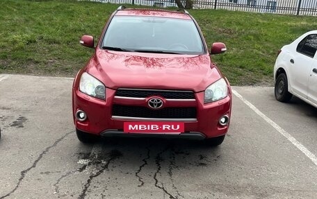 Toyota RAV4, 2011 год, 1 400 000 рублей, 2 фотография