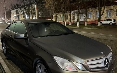 Mercedes-Benz E-Класс, 2011 год, 1 180 000 рублей, 3 фотография