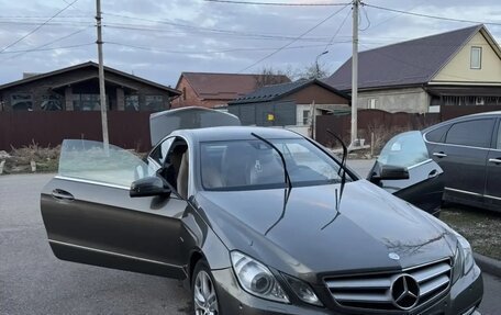 Mercedes-Benz E-Класс, 2011 год, 1 180 000 рублей, 7 фотография