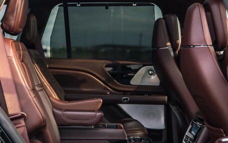 Lincoln Aviator II, 2020 год, 6 490 000 рублей, 13 фотография
