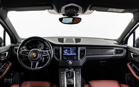 Porsche Macan I рестайлинг, 2016 год, 3 300 000 рублей, 19 фотография
