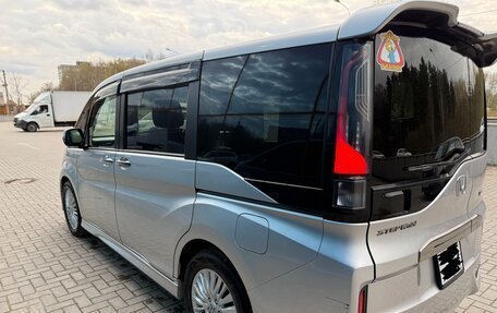 Honda Stepwgn IV, 2016 год, 1 850 000 рублей, 18 фотография